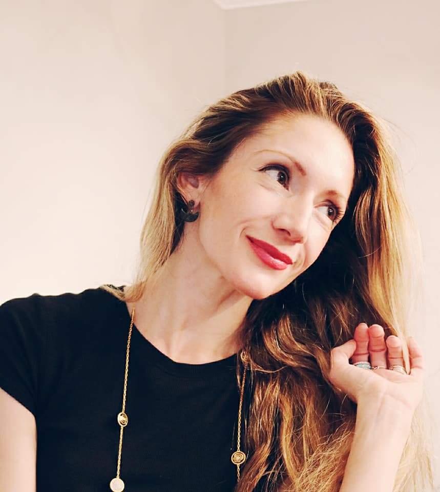 French chic- Liquid eyeliner 101