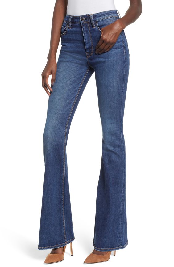 My Top 10 Favorite Jeans in My Closet - Dancing Mama Style