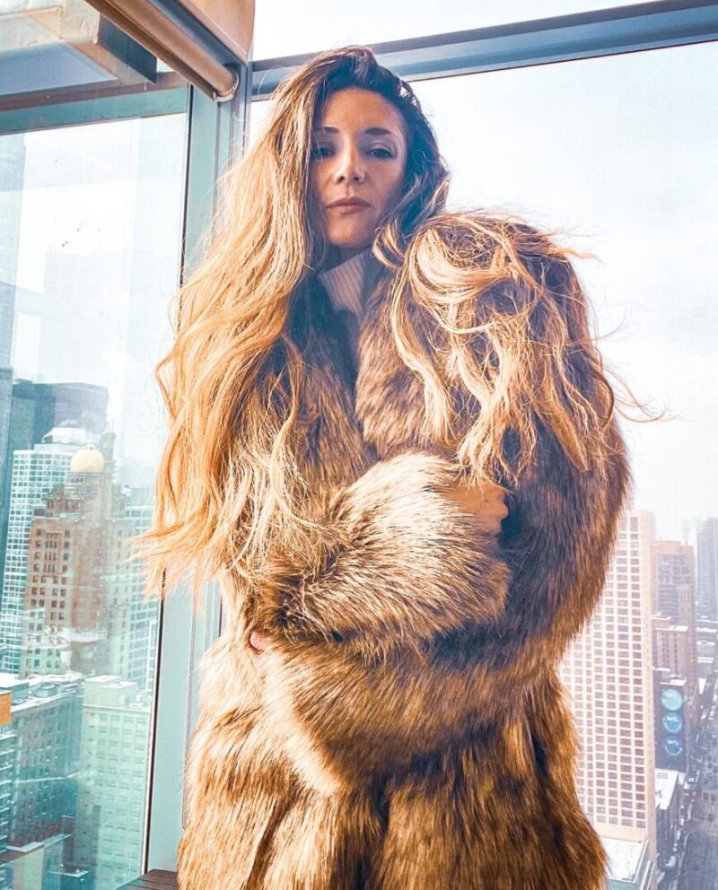 How To Dress Like Mob Wife Aesthetic Without Shopping